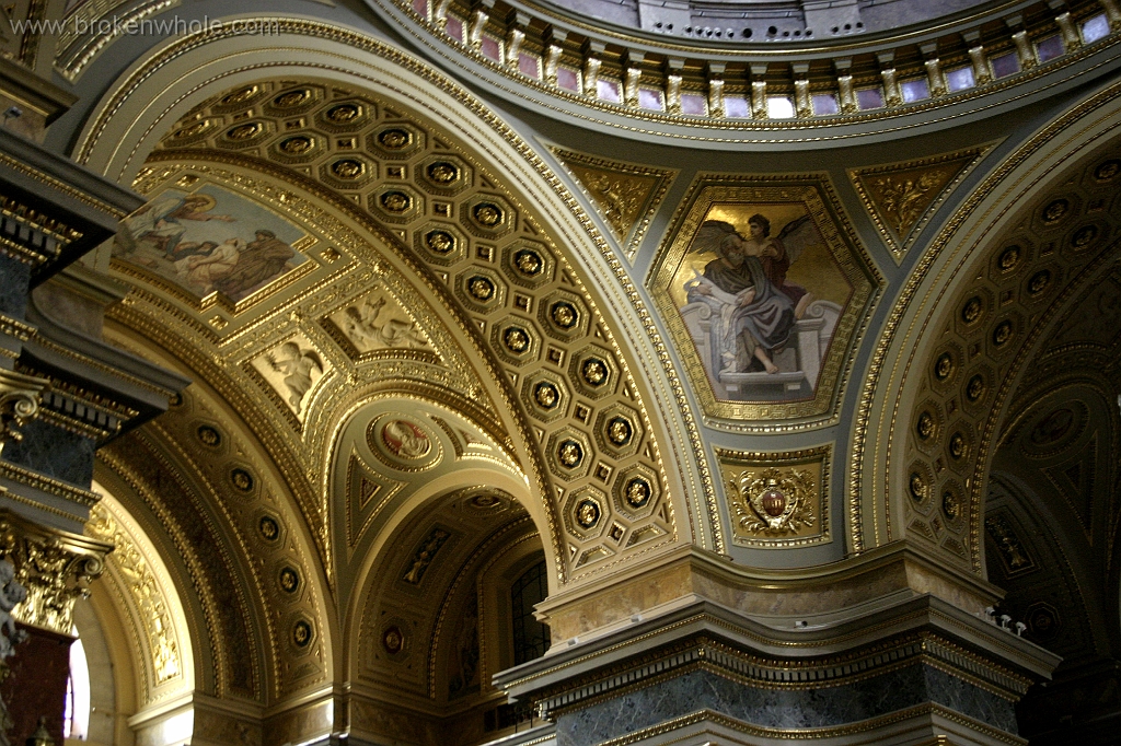 Budapest Basilica 6.jpg